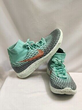 Nike LunarEpic Flyknit Shield Running Sneakers (W Size 10.5)